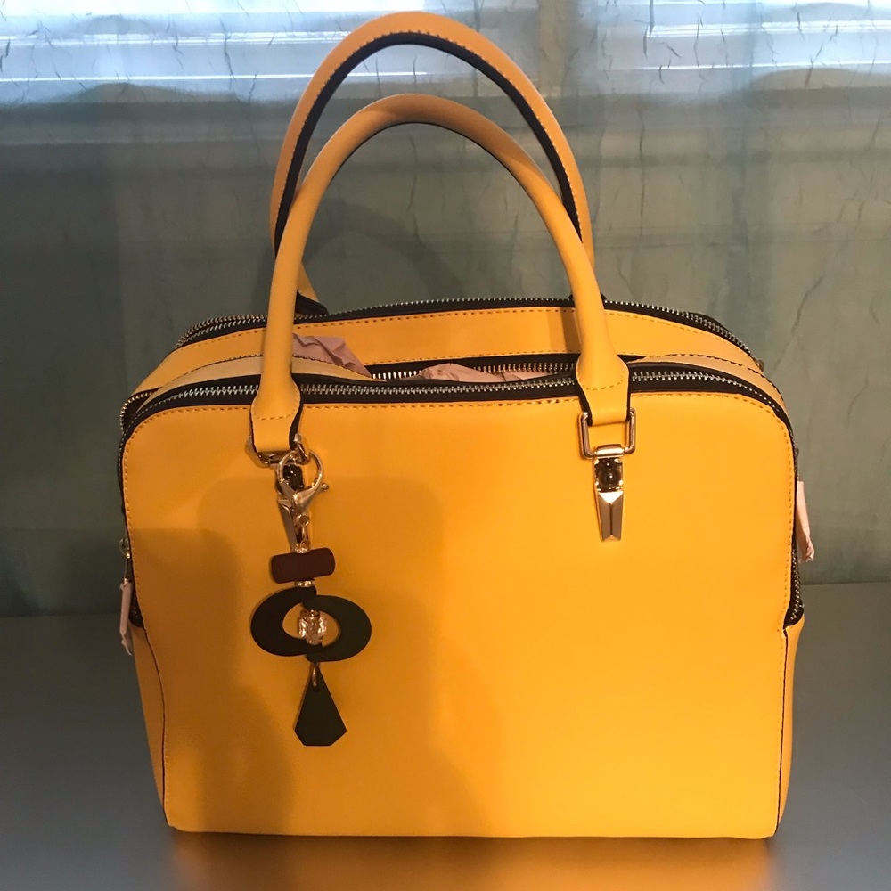Reserved 🛑yellow purse